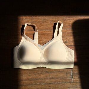 Tan bra